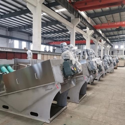 購入 10-15m3/h 生産性 スクリッププレス 汚水処理装置のスラッド除水機 プレスフィルター設備 online manufacture